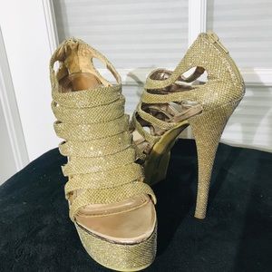 Glittery gold Chinese Laundry 8.5 heels